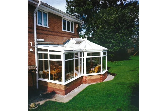Victorian P shape with opal polycarbonate roof